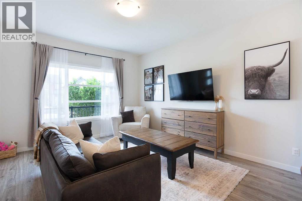 136 Highview Gate SE, Lanark, Airdrie photo 4