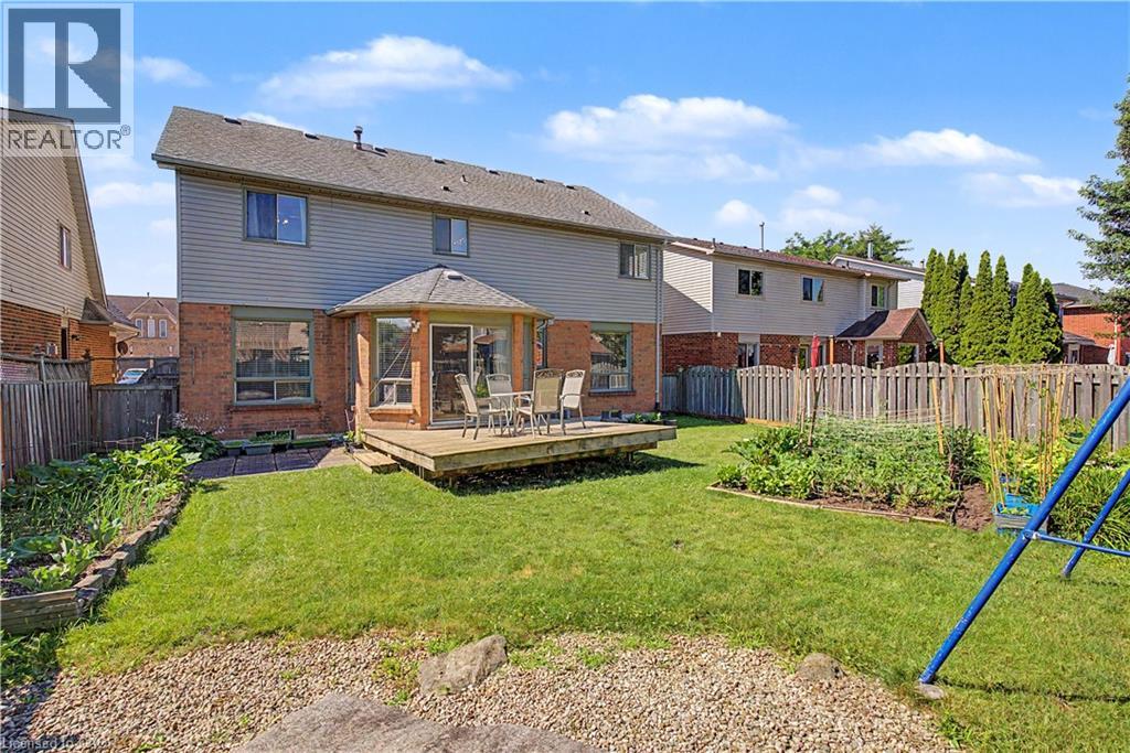 194 GLENVALLEY Drive - 4