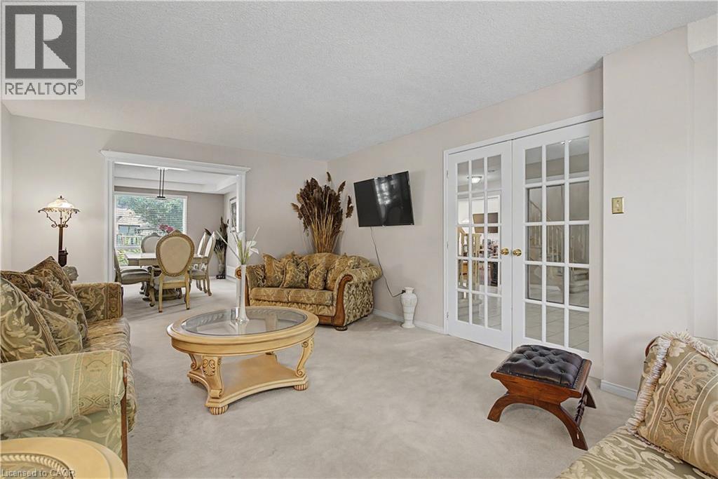 194 GLENVALLEY Drive - 26