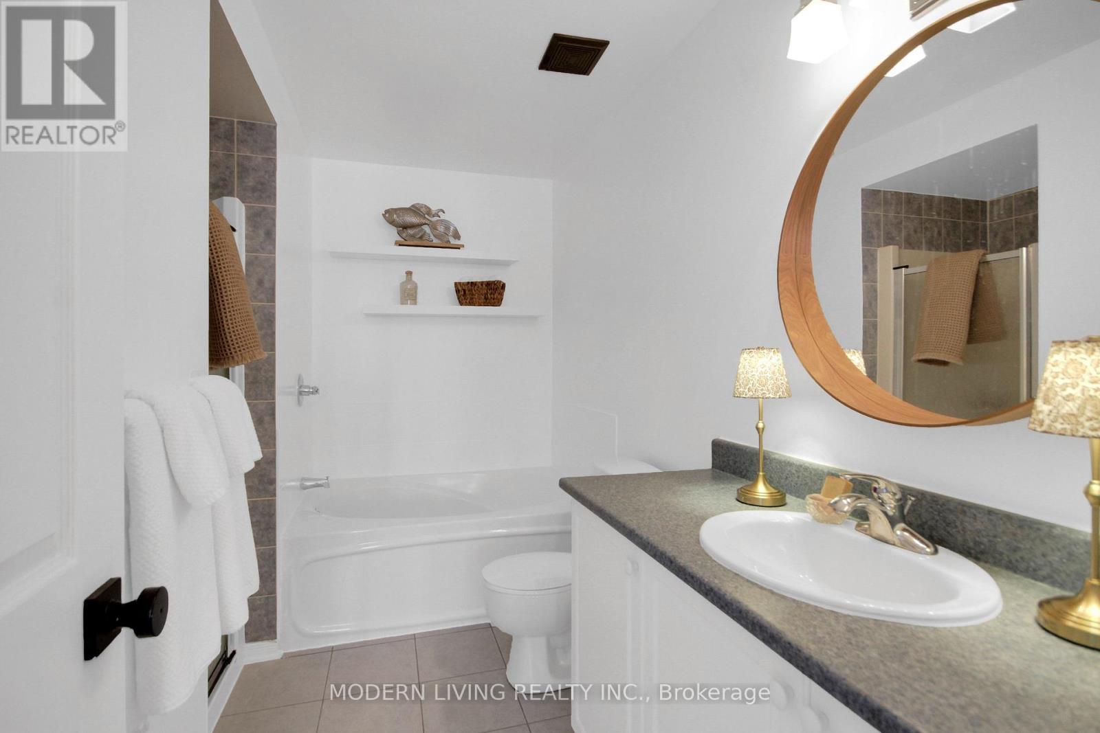 109 DEERCROFT AVENUE - Image 20