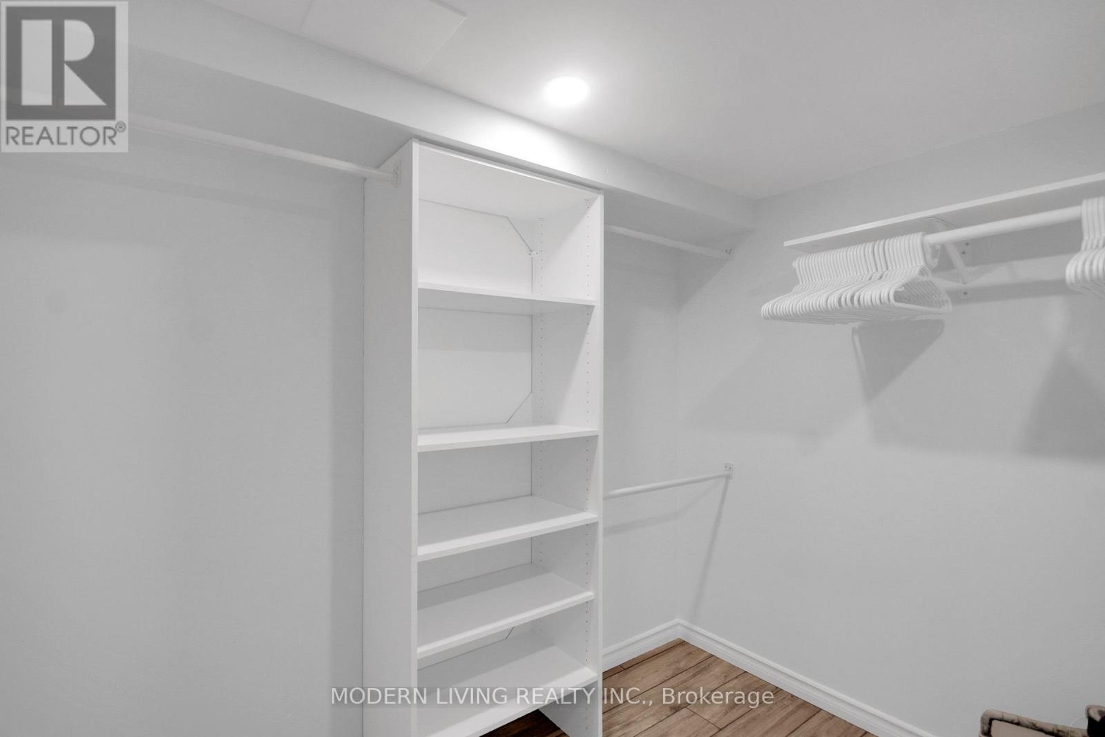 109 DEERCROFT AVENUE - 33
