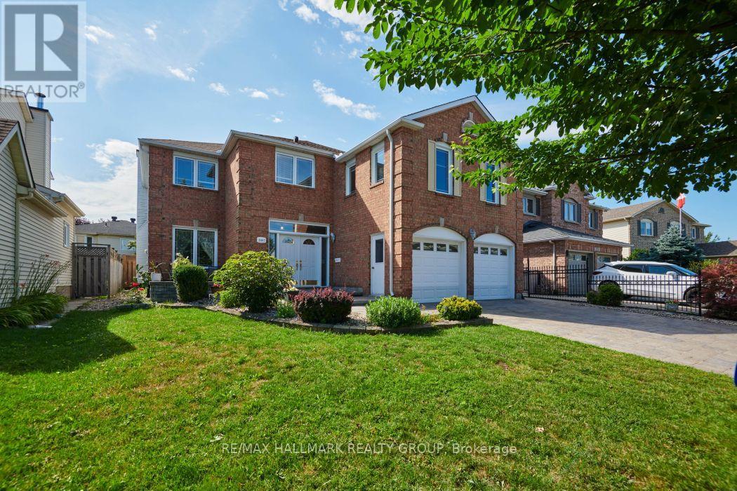 1687 ORFORD CRESCENT - 2