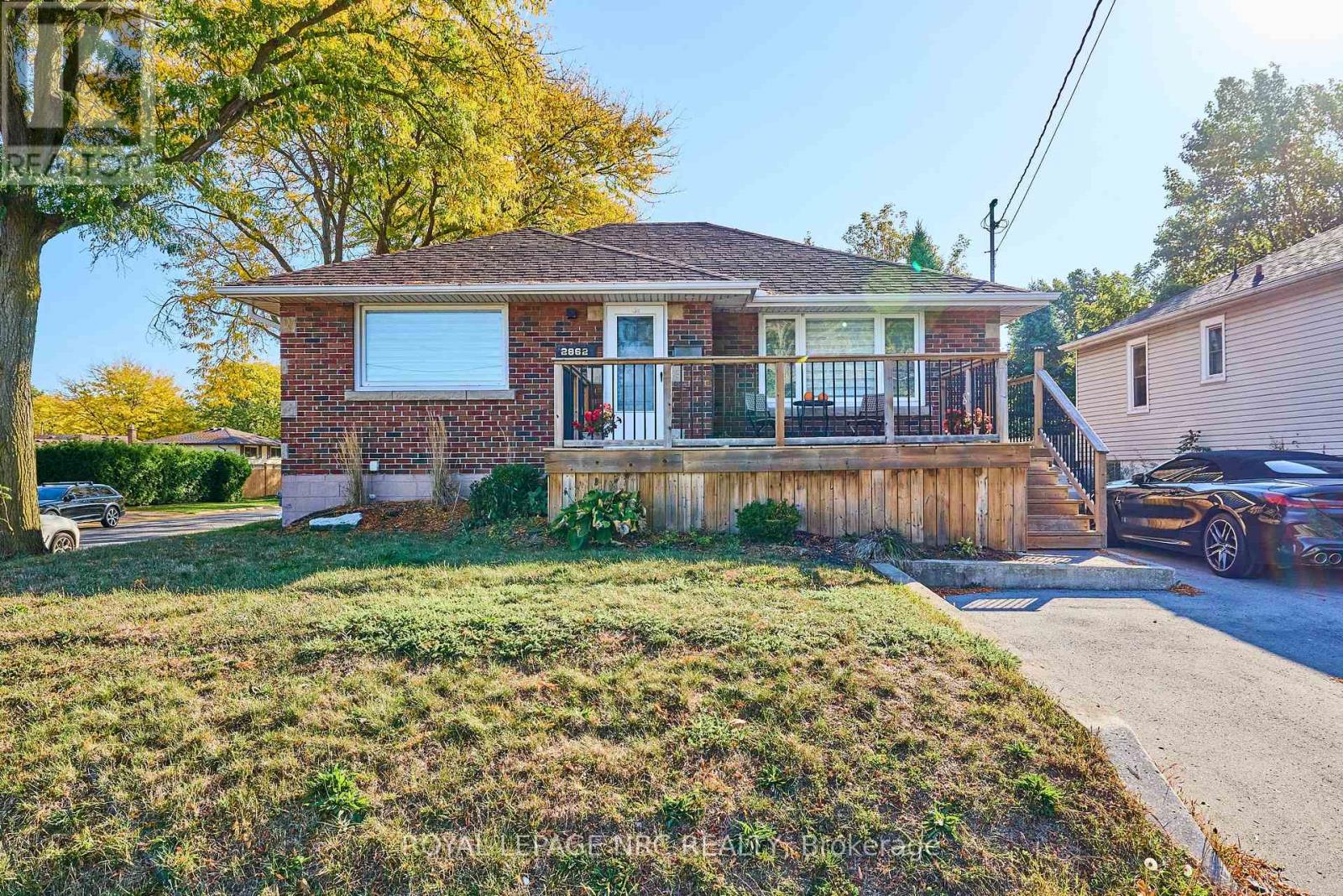 2862 DORCHESTER ROAD - 2