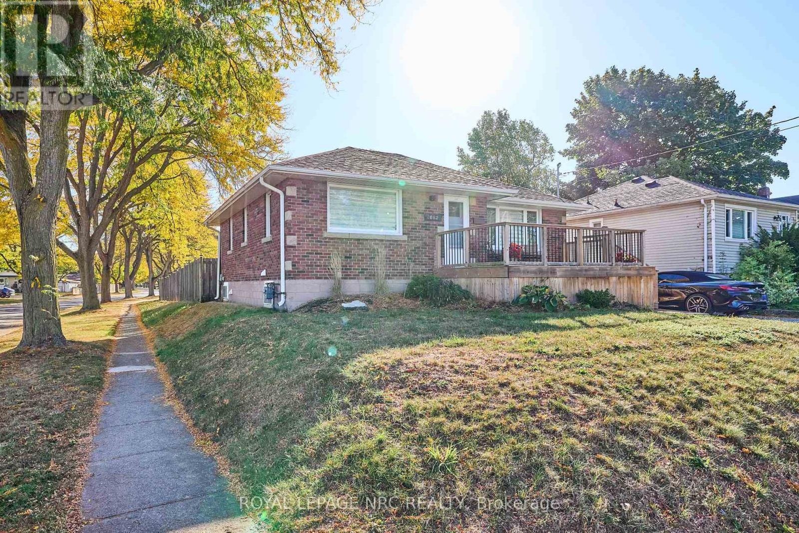 2862 DORCHESTER ROAD - 3