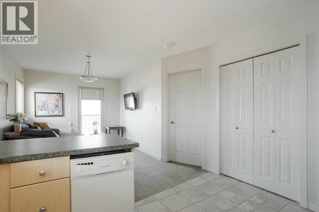 8528 Manning Avenue, Fort McMurray