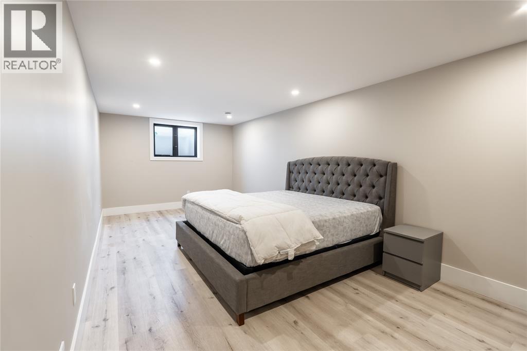 616 MEAD COURT - 26