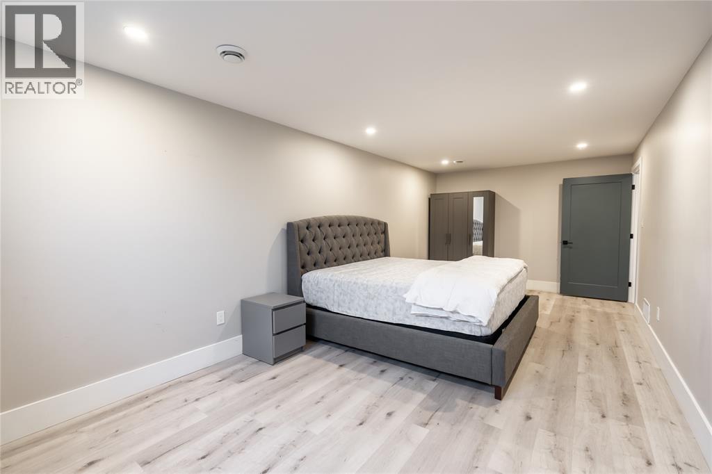 616 MEAD COURT - 27
