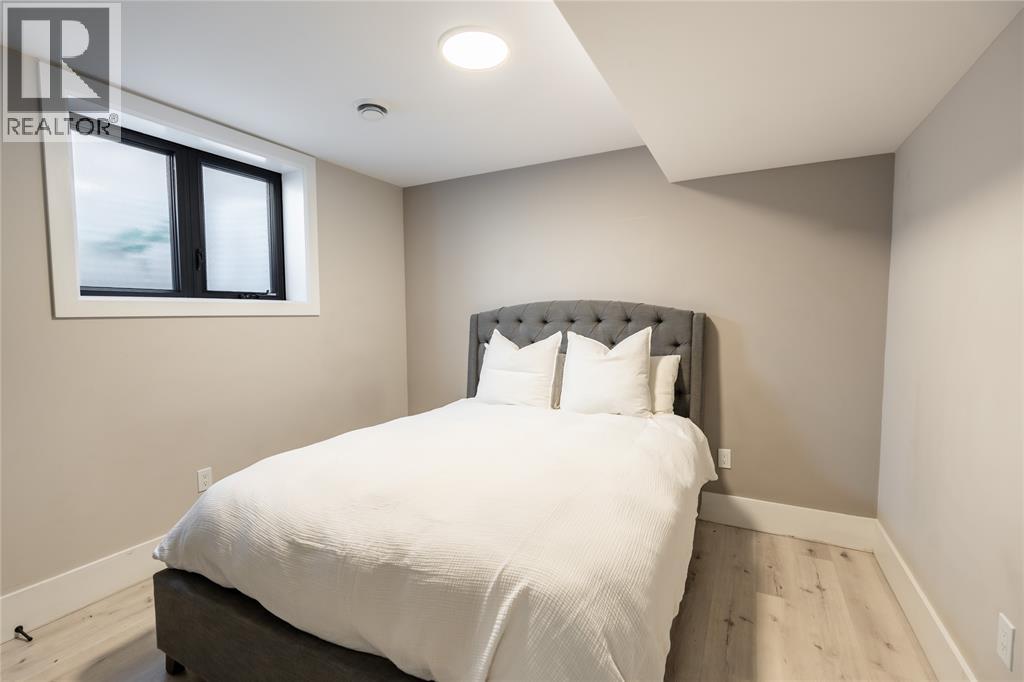 616 MEAD COURT - 28