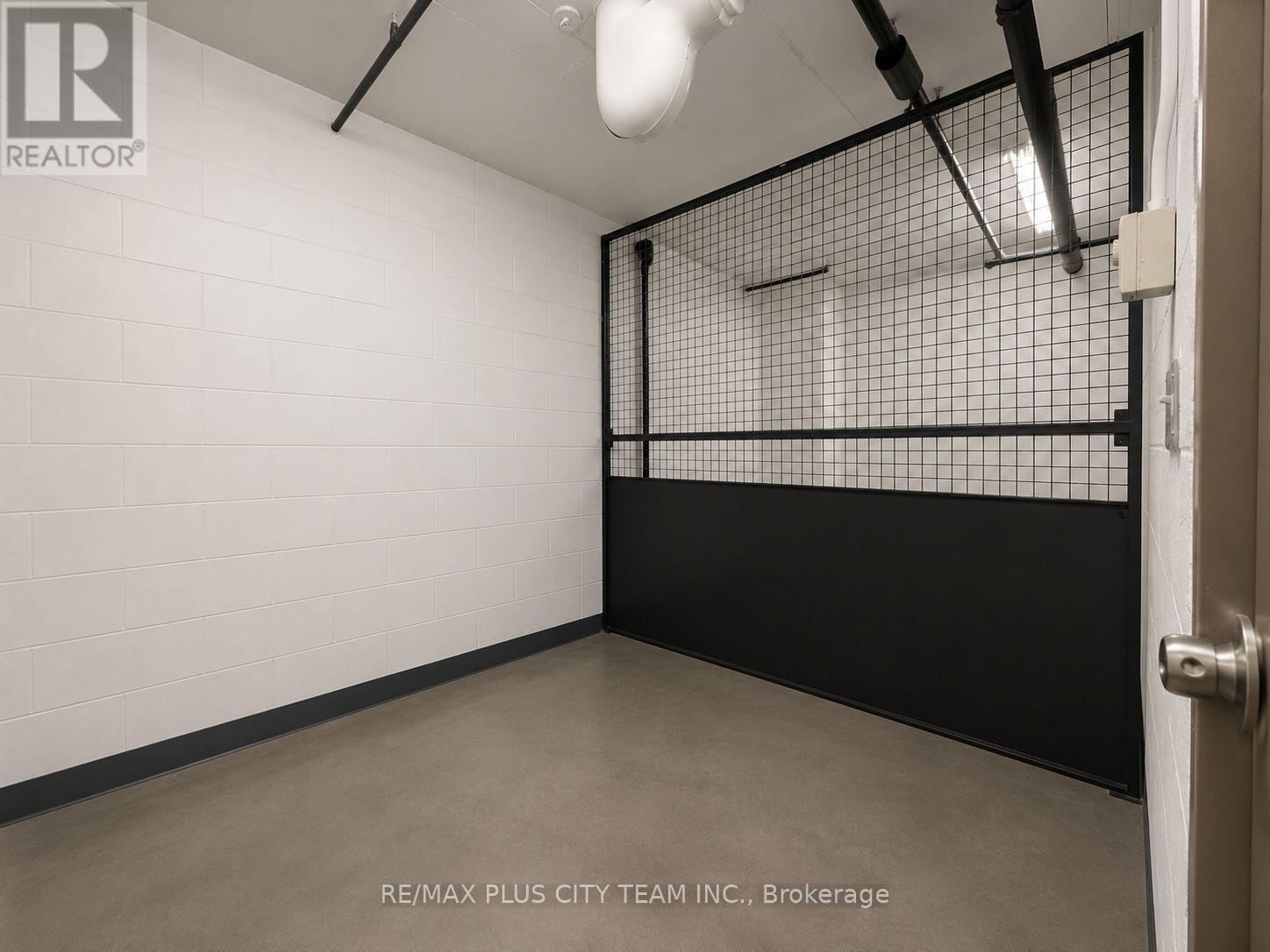 #4302 16 HARBOUR STREET - Image 36