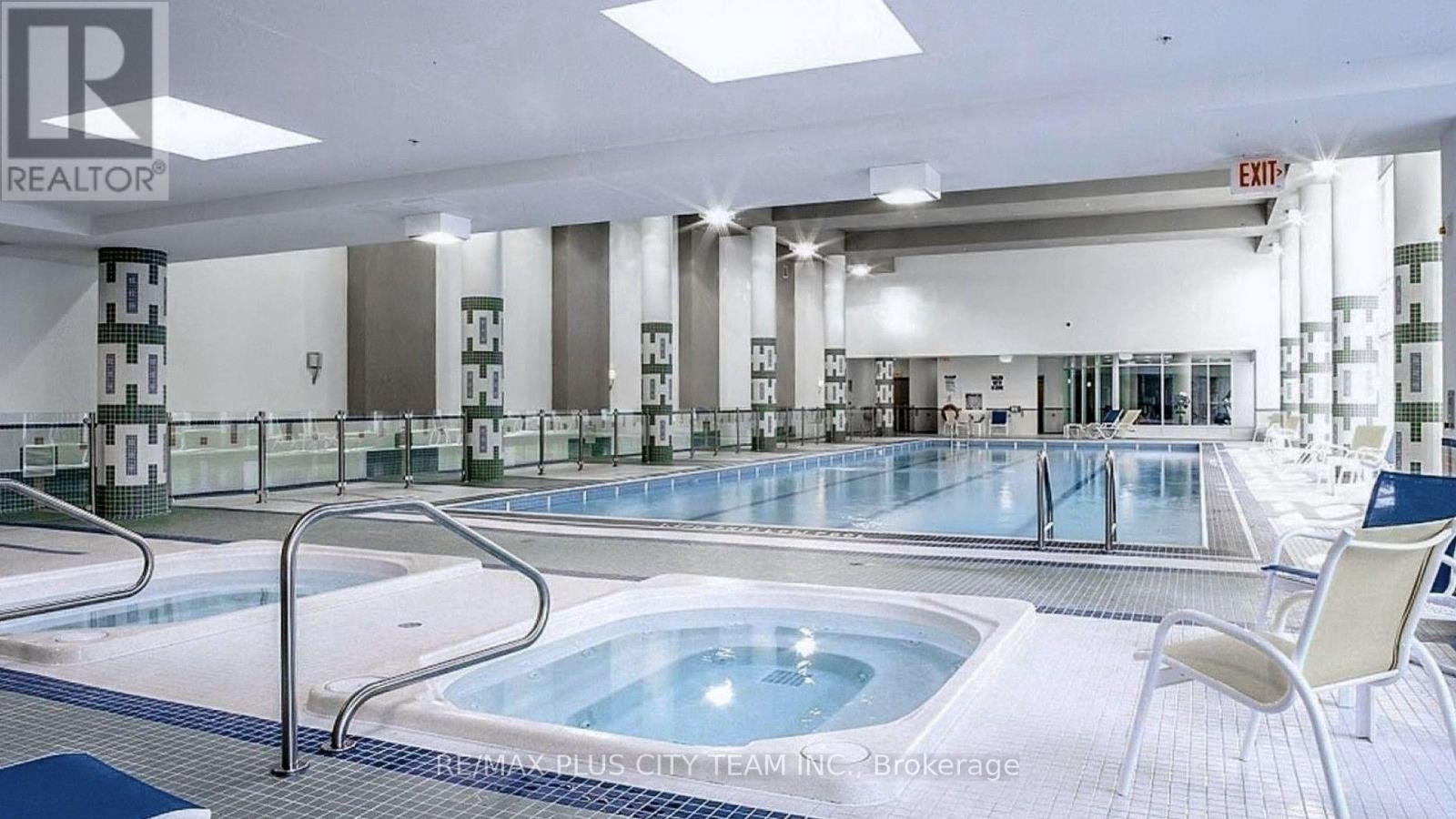 #4302 16 HARBOUR STREET - Image 41