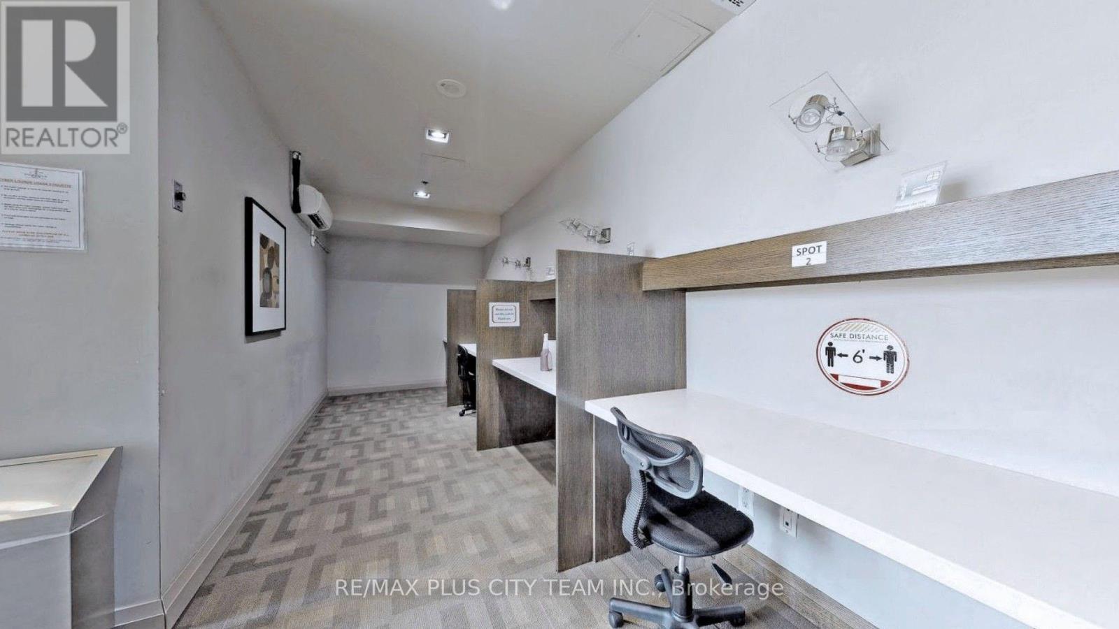 #4302 16 HARBOUR STREET - Image 46