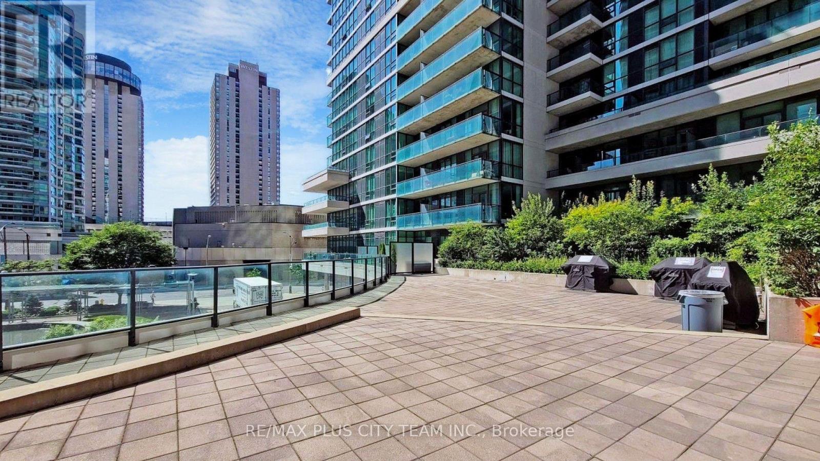 #4302 16 HARBOUR STREET - Image 49