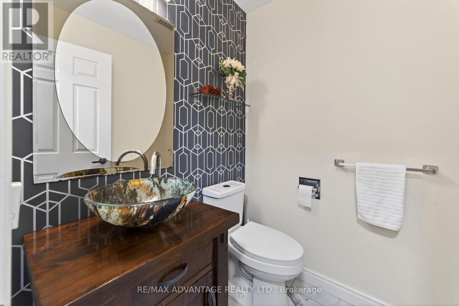 44 NORTHCREST DRIVE - Image 20