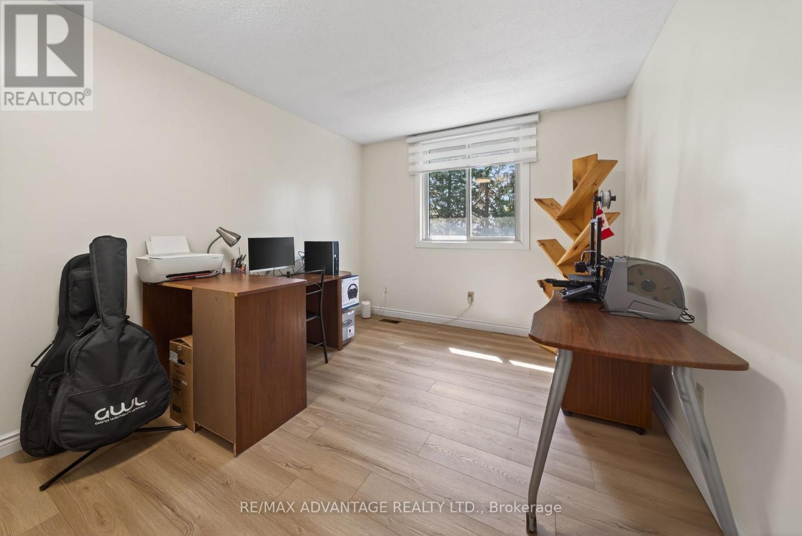 44 NORTHCREST DRIVE - 26