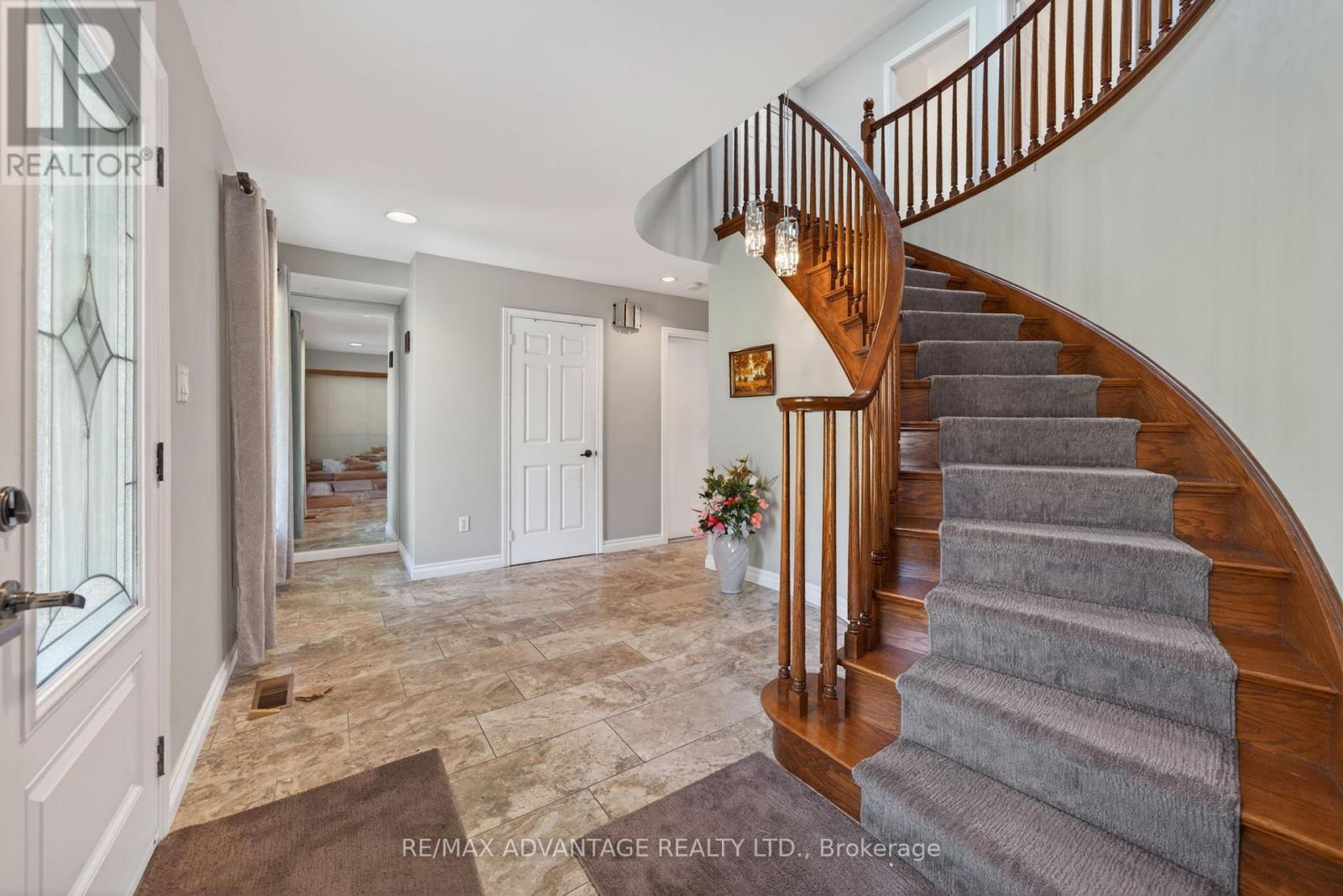 44 NORTHCREST DRIVE - 8