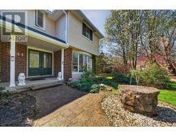 Family room - 44 Northcrest Drive, London North, ON N5X2V8 Photo 7