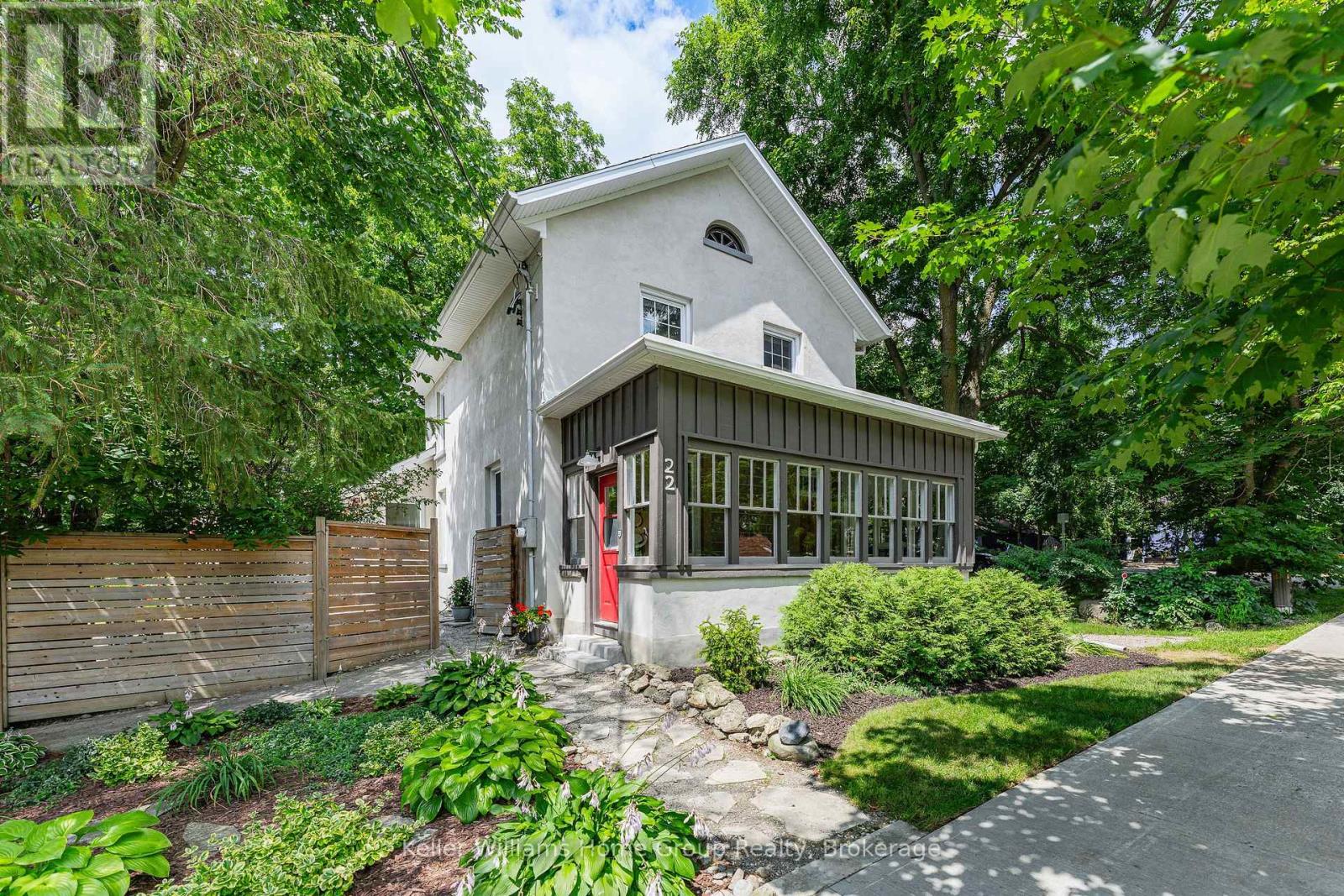 22 SOPHIA STREET - 3