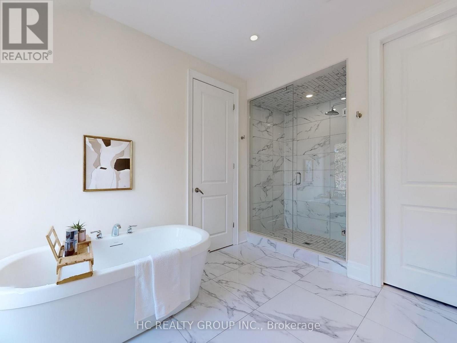 6 BECKY CHEUNG COURT - 17