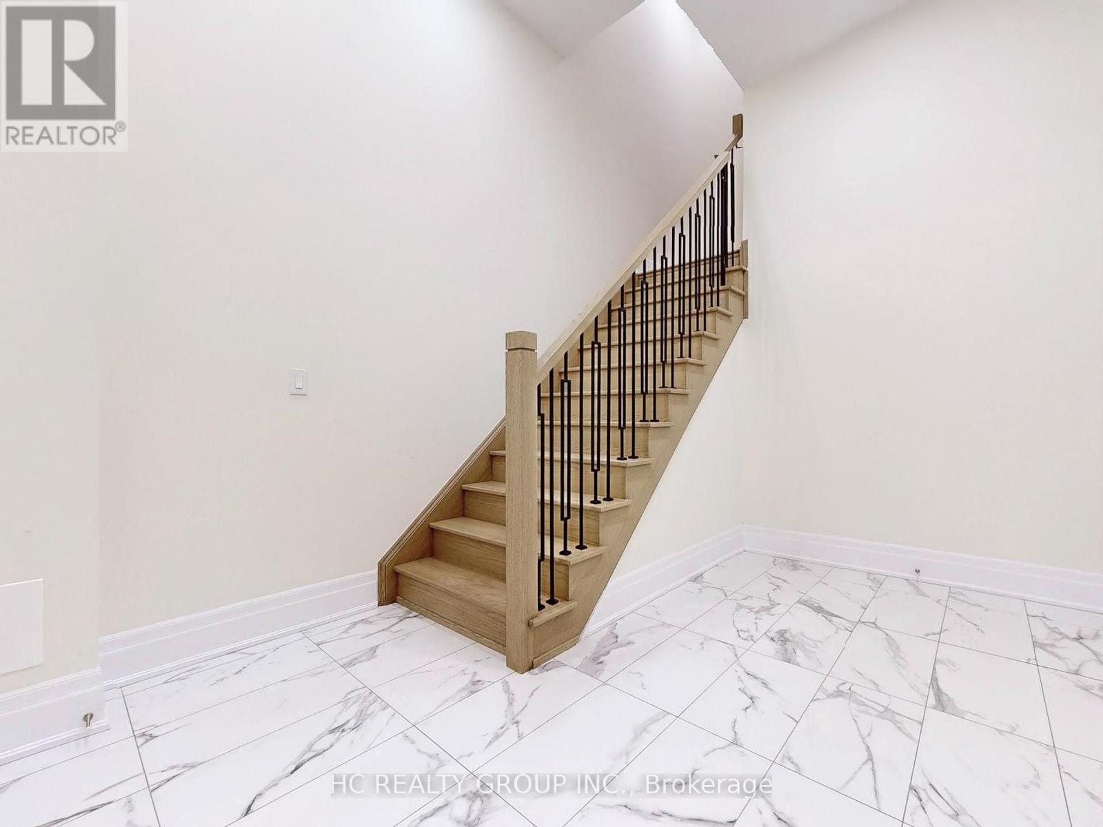 6 BECKY CHEUNG COURT - 27
