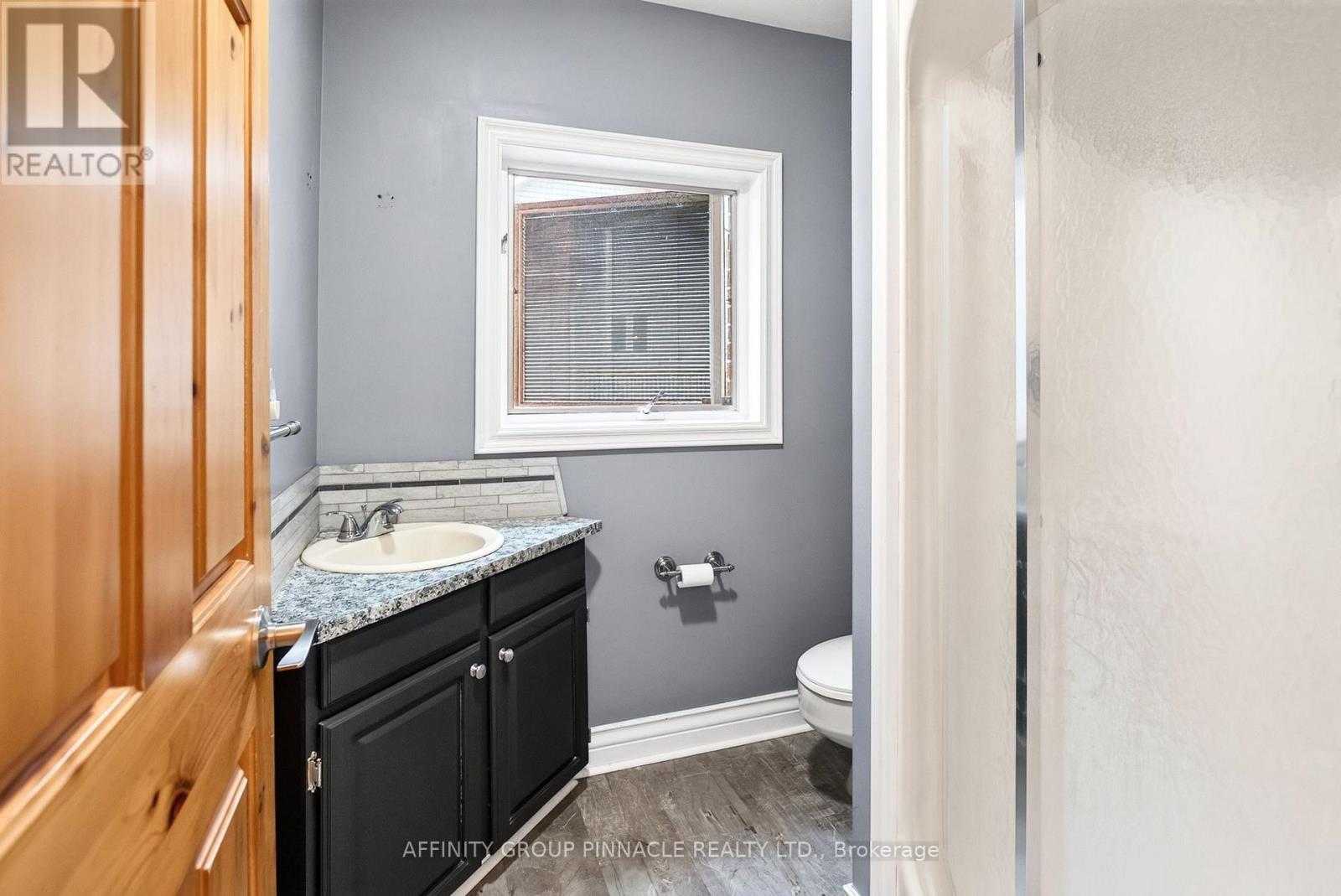 183 LOUISA STREET - Image 29