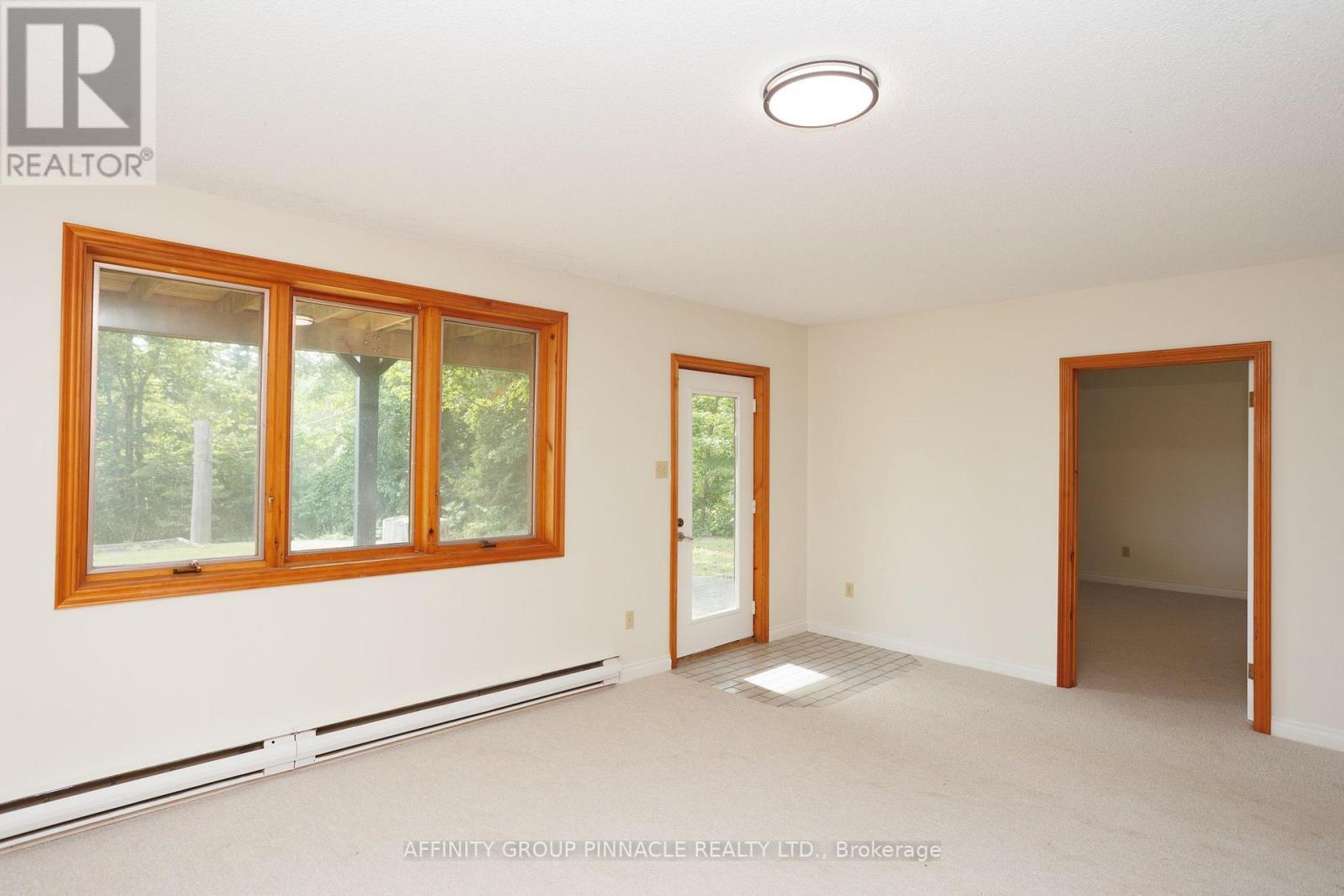 183 LOUISA STREET - Image 32