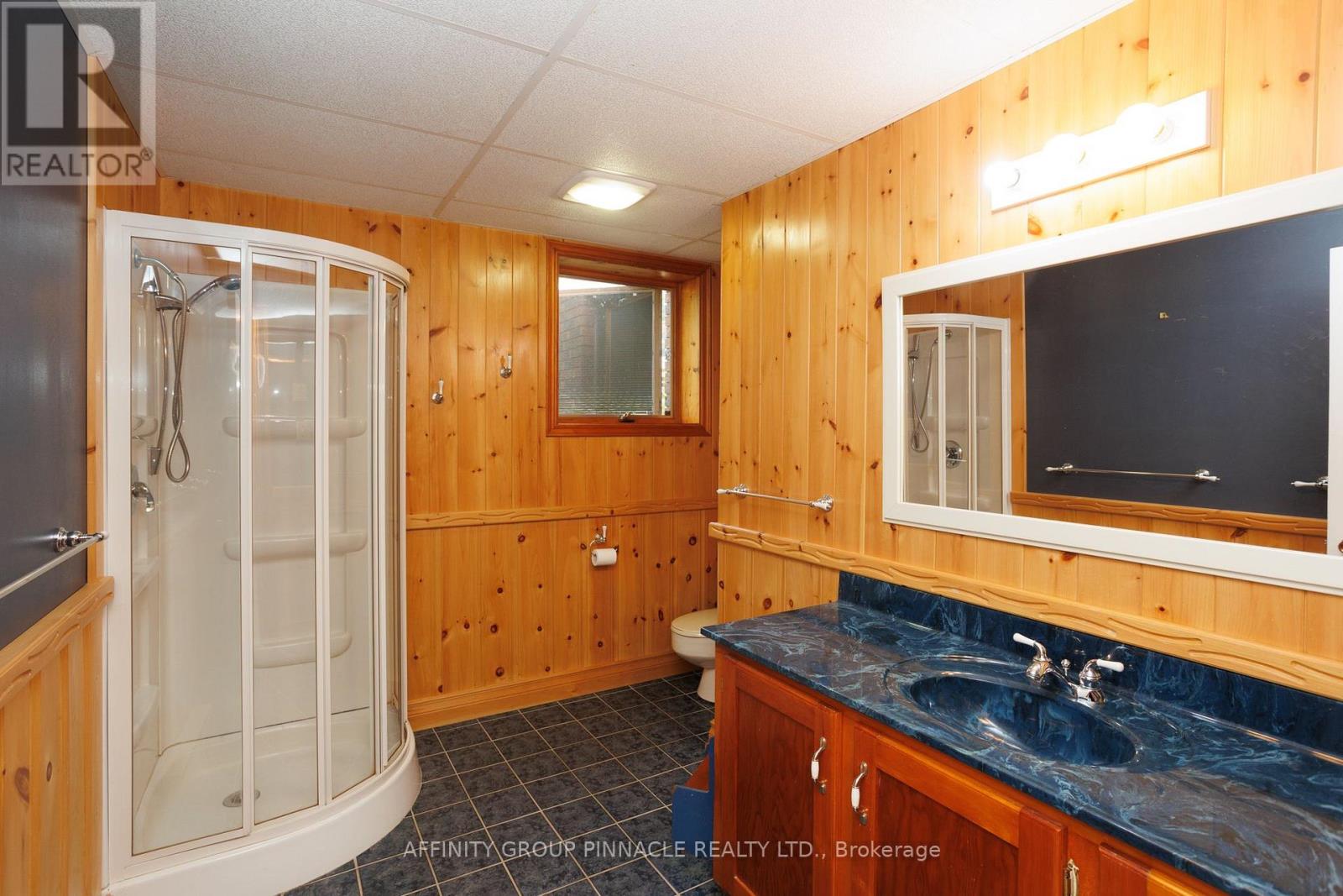 183 LOUISA STREET - Image 36