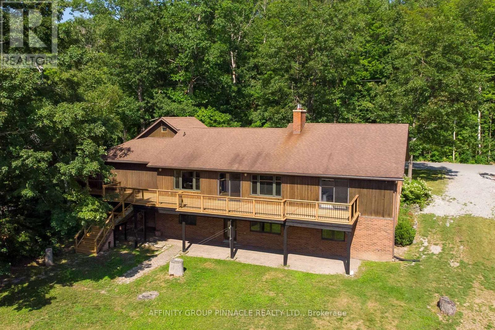 183 LOUISA STREET - Image 43