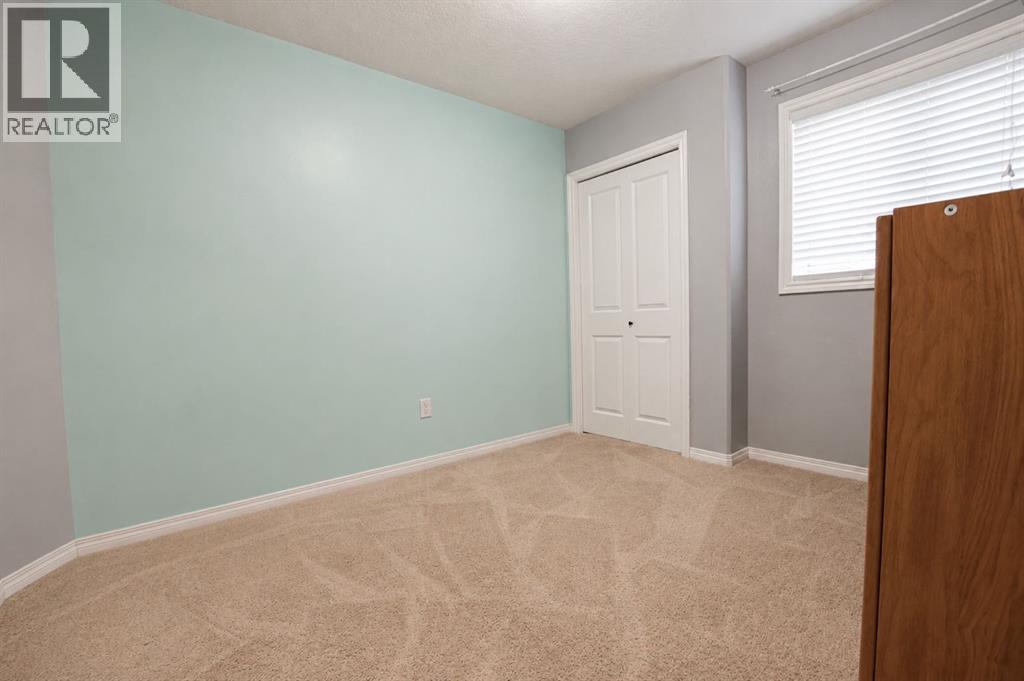 7102 86A Street - 10