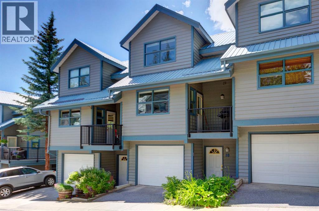 18, 242 Benchlands Terrace