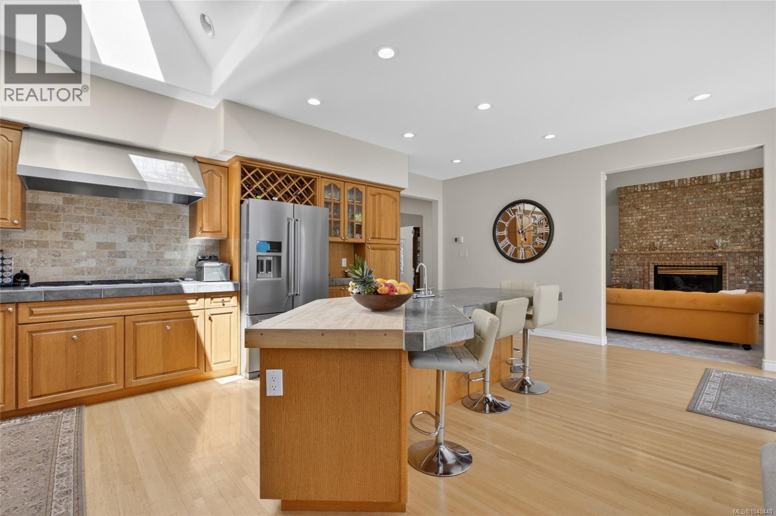 3018 Kensington Cres - 27
