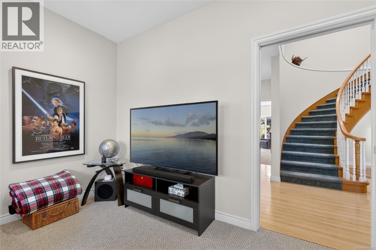 3018 Kensington Cres - Image 48