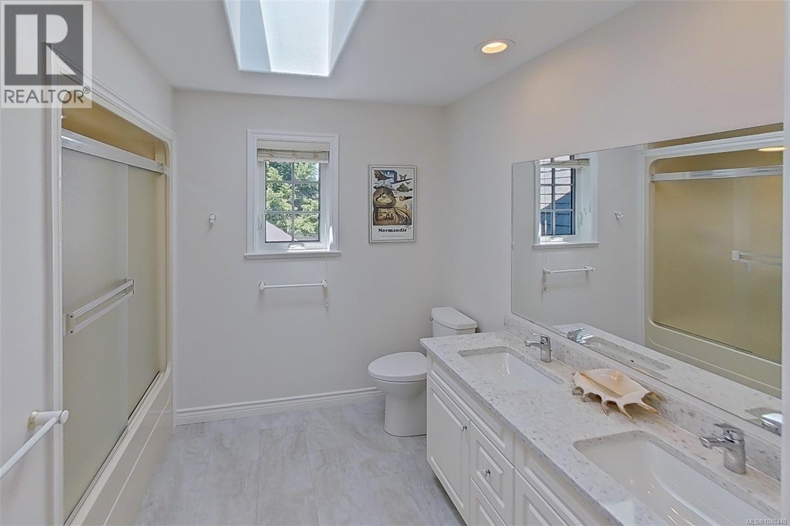 3018 Kensington Cres - 54