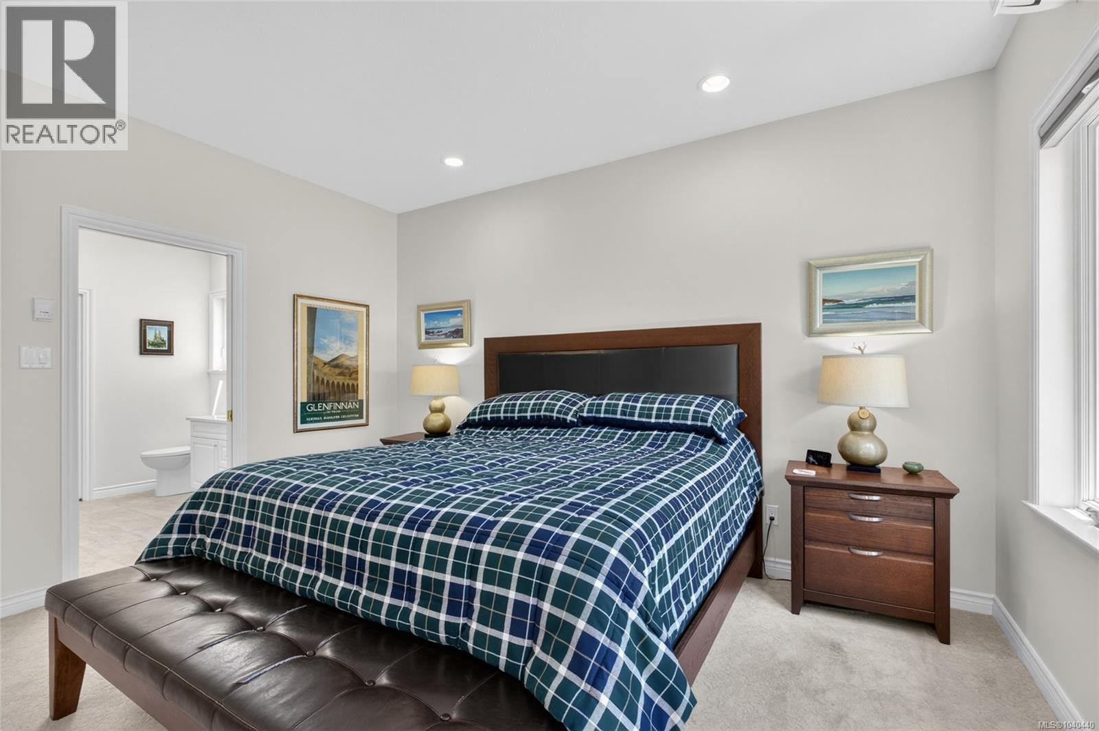 3018 Kensington Cres - 39