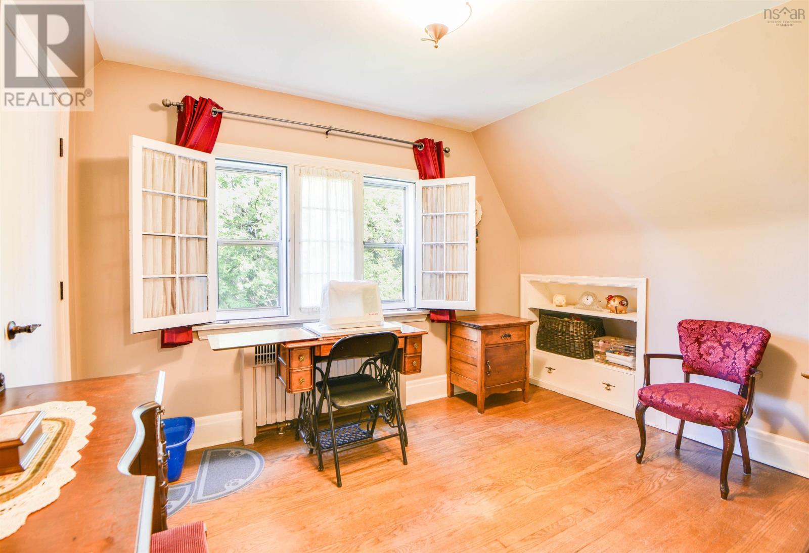 92 Albert Street - 23