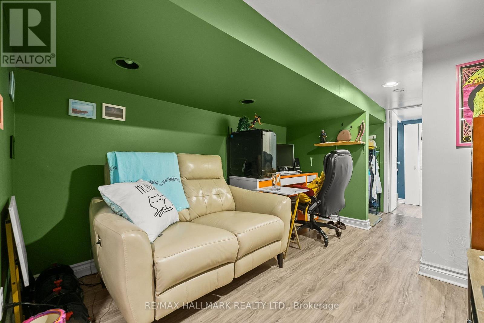 159 PARKMOUNT ROAD - 39