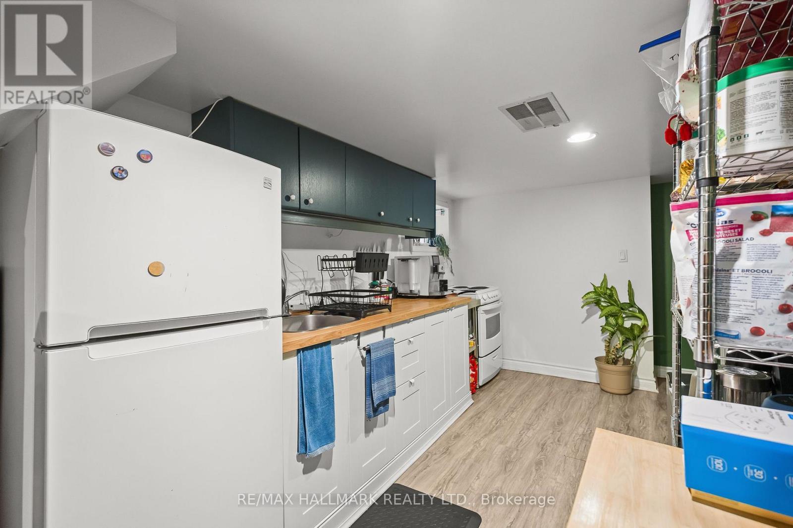 159 PARKMOUNT ROAD - 41