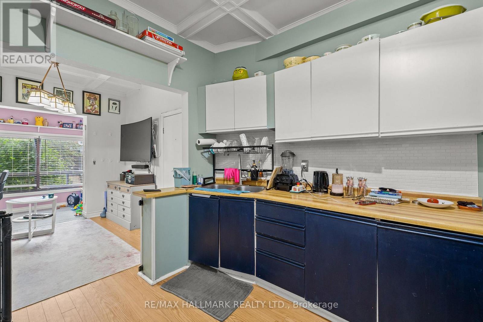 159 PARKMOUNT ROAD - 8