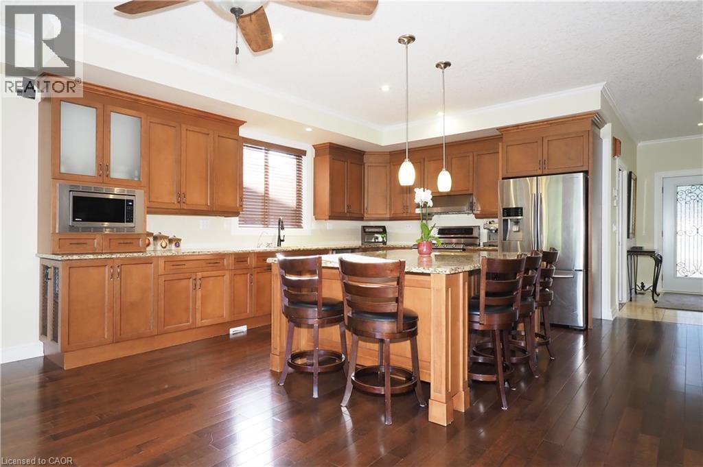 530 ST ANDREW Street E - 15
