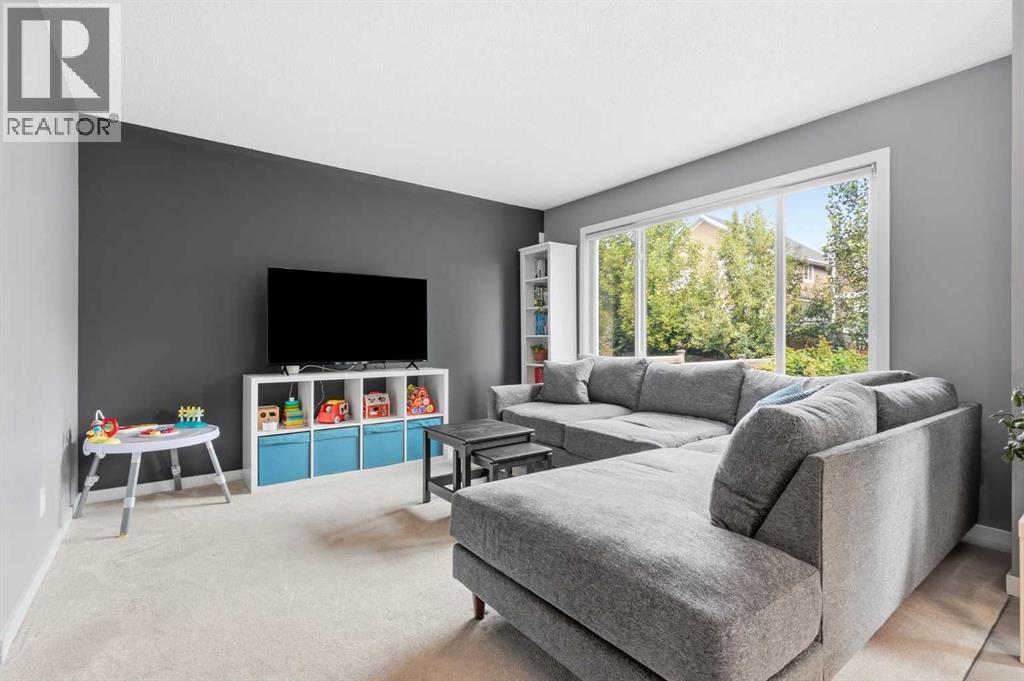 14 River Heights Crescent, Cochrane