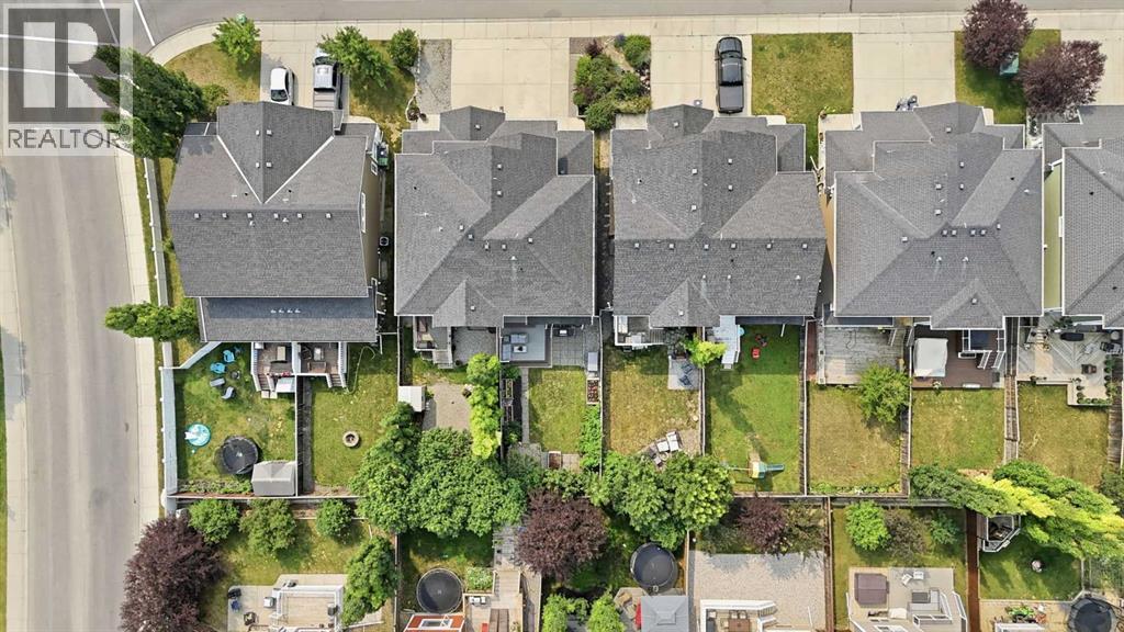 14 River Heights Crescent, Cochrane