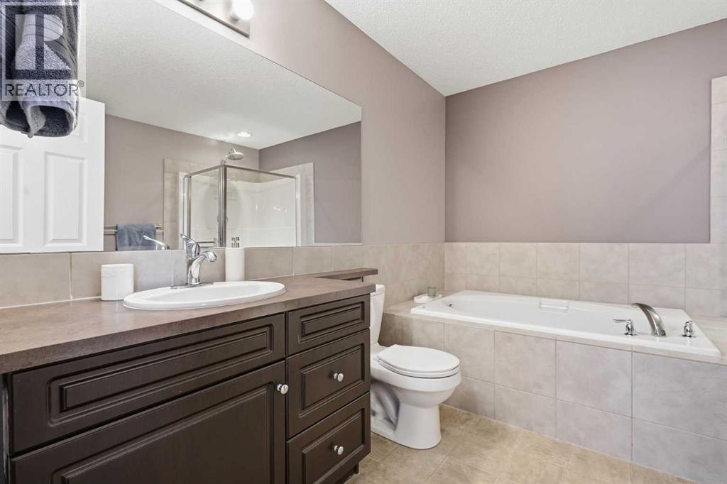 14 River Heights Crescent, Cochrane