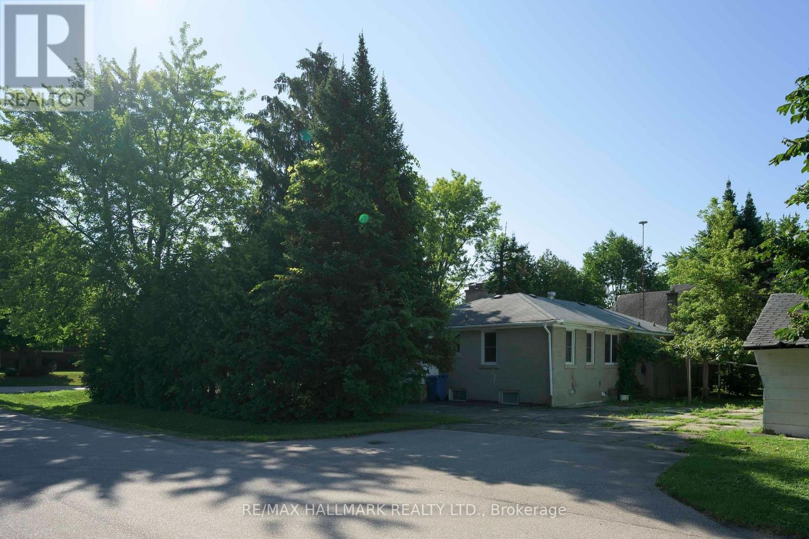 4 CRESTVIEW ROAD - 5