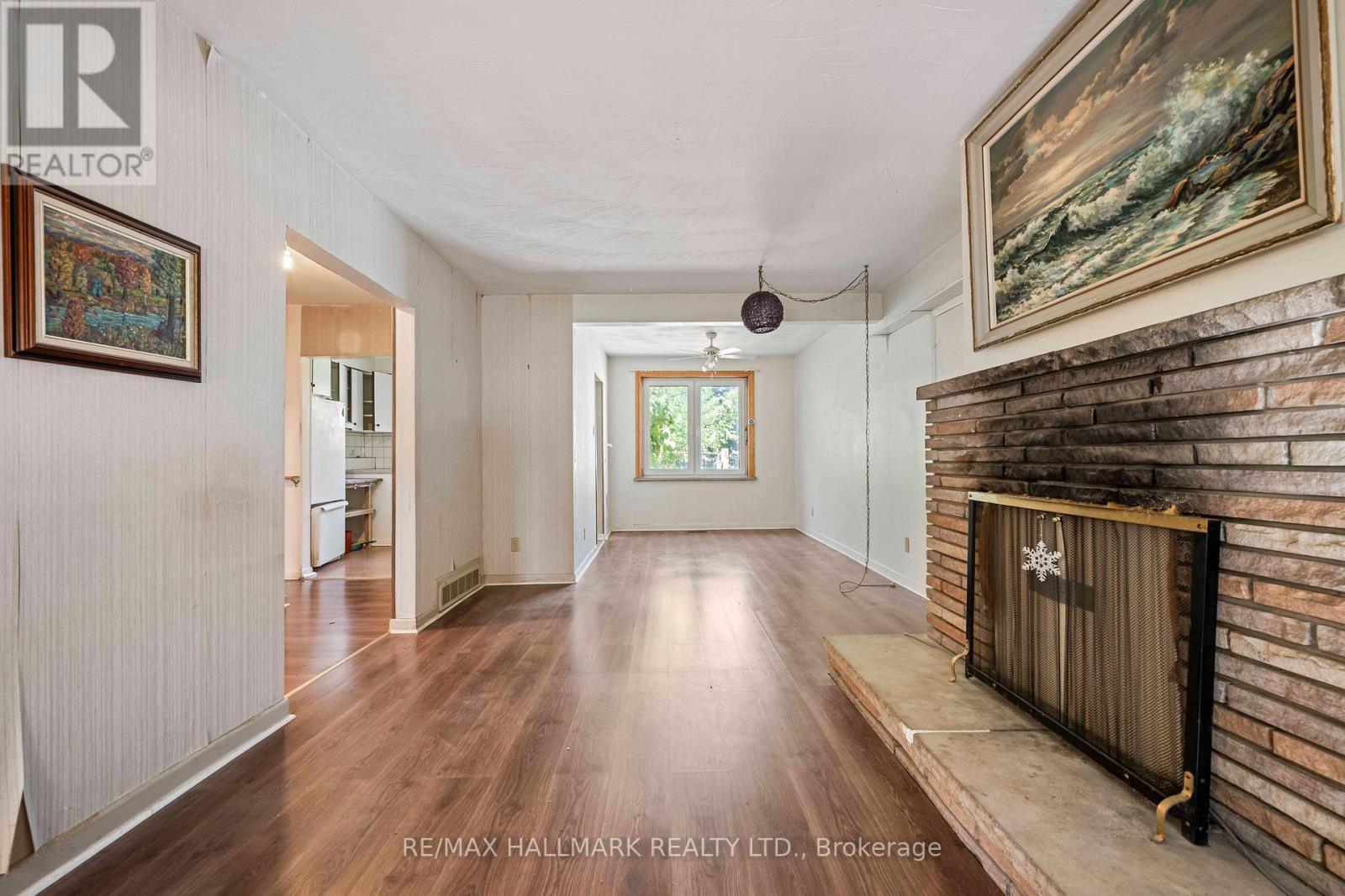 4 CRESTVIEW ROAD - 9