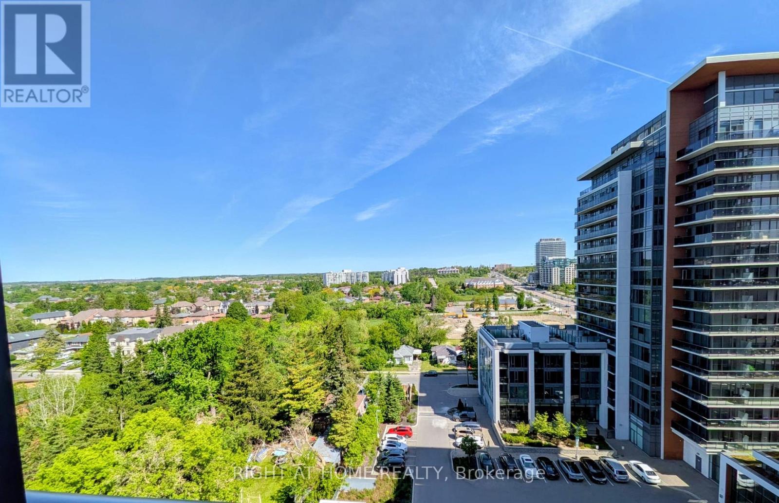 #1010 9618 YONGE STREET - 37