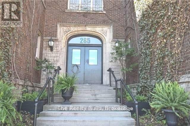 Photo of 285 King Street
