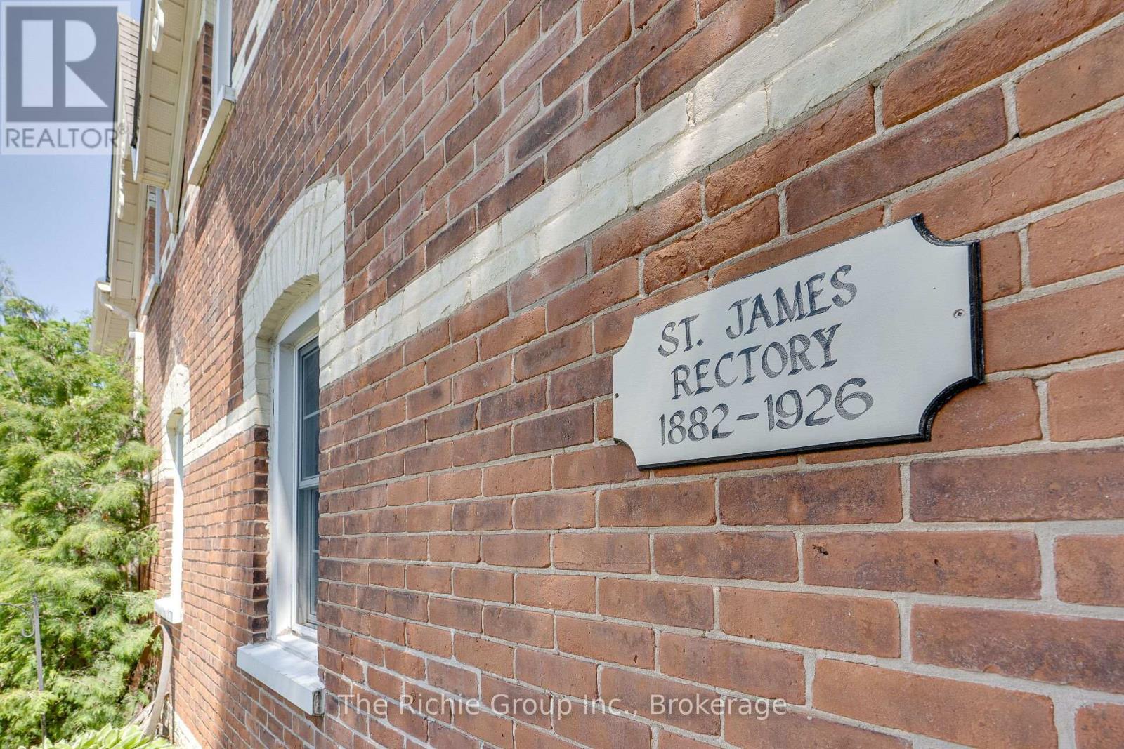 15 EMMA STREET - 4