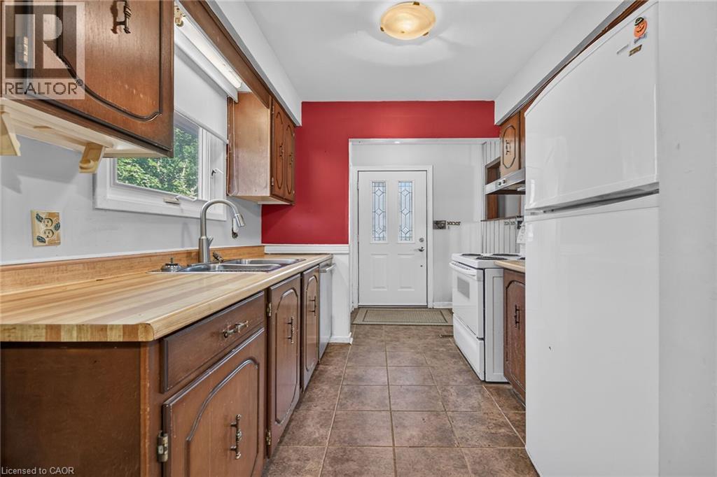10 TRACEY Road - Image 9