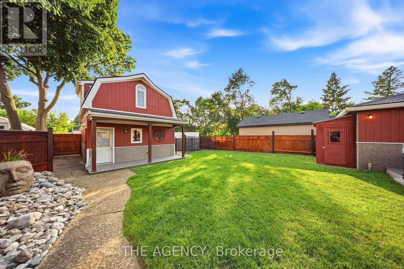 750 VINE STREET - 29