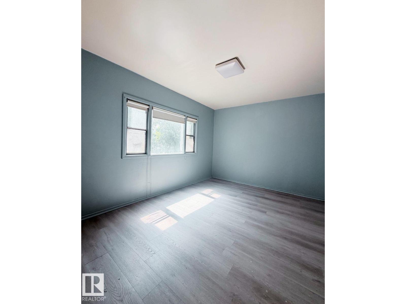 9526 106A AV NW NW - 20