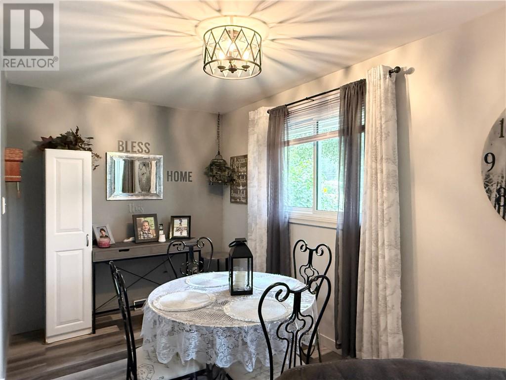 207 Fraser Avenue - 8